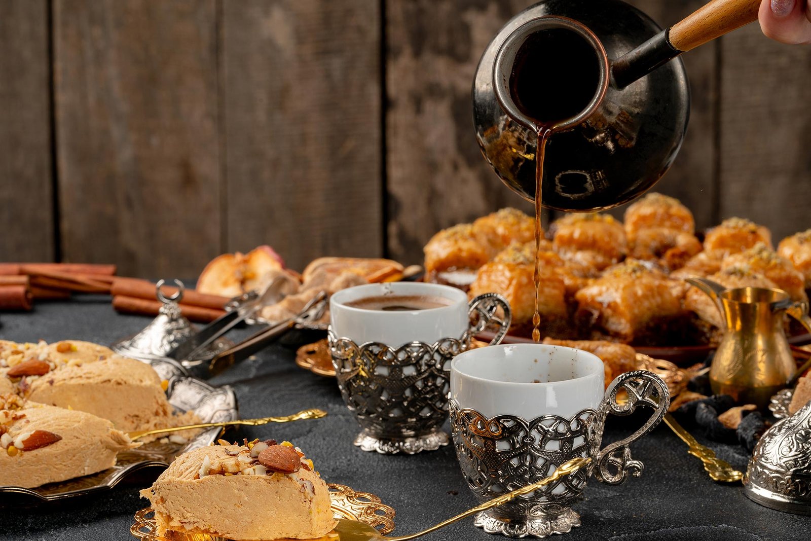<strong>Brewing the Perfect Cup of Coffee: A Guide to Different Brew Methods</strong>